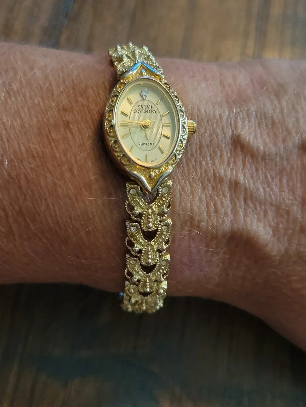 Vintage Sarah Coventry Supreme Gold Toned Filigree Watch